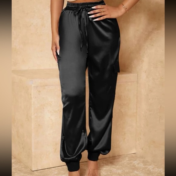 Black jogger cargo Satin Drawstring Waist Pants - Picture 6 of 8